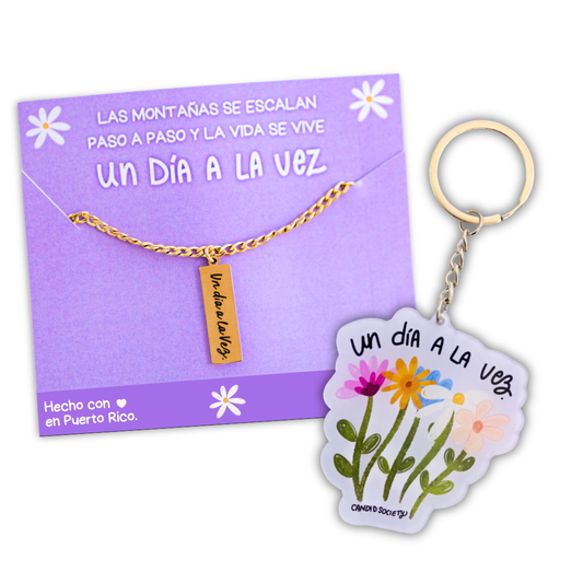 Set “Un Día a la Vez” – Collar + Llavero (Flores)