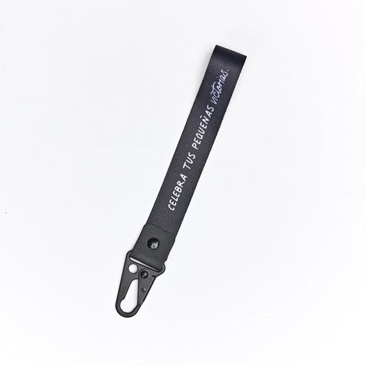 Celebra tus Pequeñas Victorias - Wrist Keychain