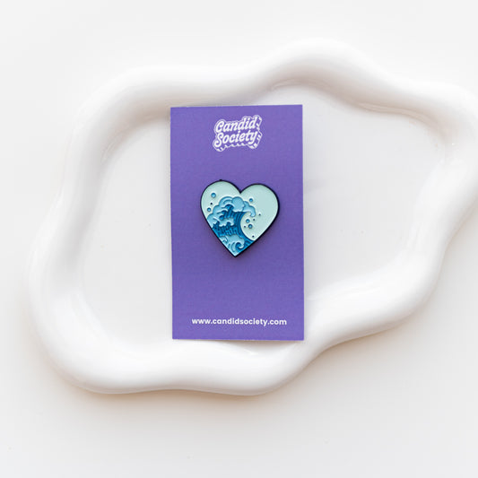 41 - Waves Heart - Enamel Pin