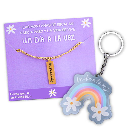 Set “Un Día a la Vez” – Collar + Llavero (Arcoíris)