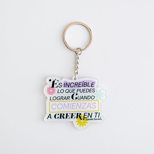 Es increíble lo que puedes lograr - Acrylic Keychain